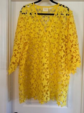 Maeve Yellow Star Cutout V-Neck Tunic